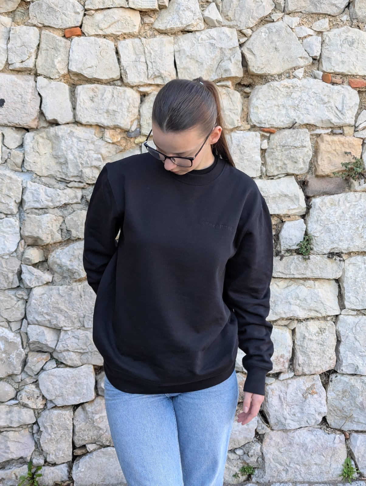 Sweatshirt noir unisexe